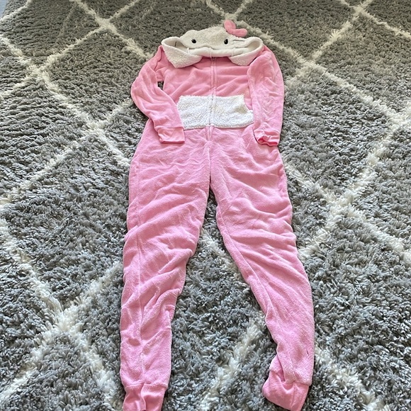 Hello kitty onesie - Picture 2 of 3